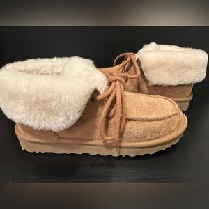 UGG Women’s Diara Boots Size 7